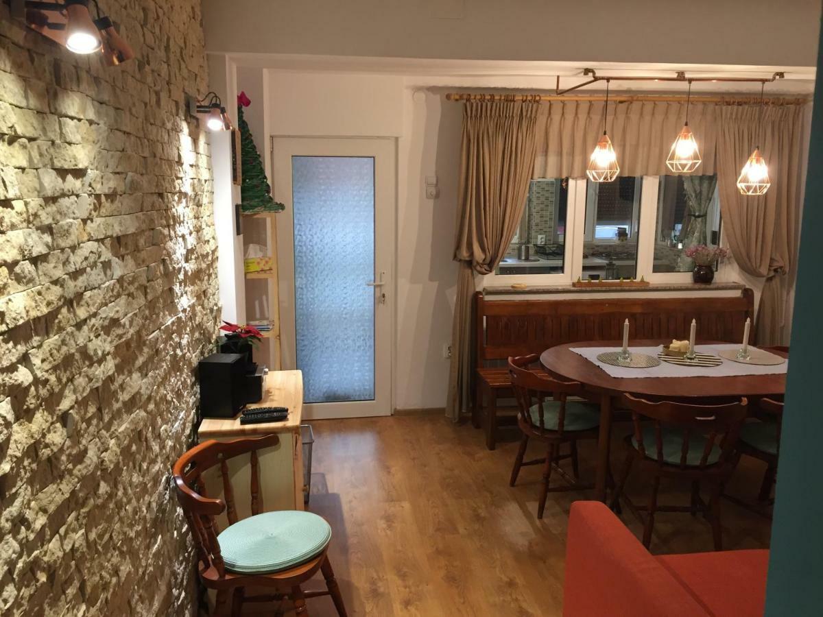 シナヤCasa Saraアパートメント エクステリア 写真